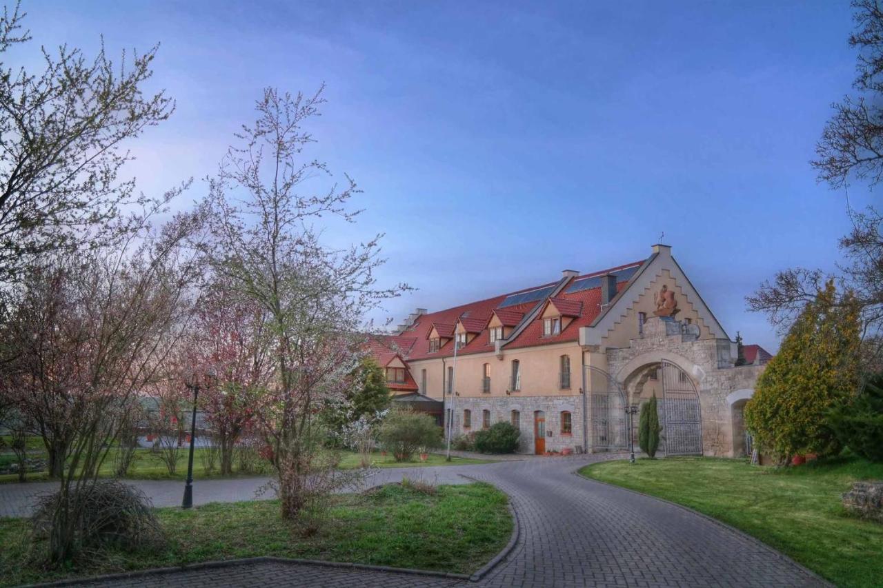 Hotel Und Restaurant Rittergut Kreipitzsch Наумбург Екстер'єр фото