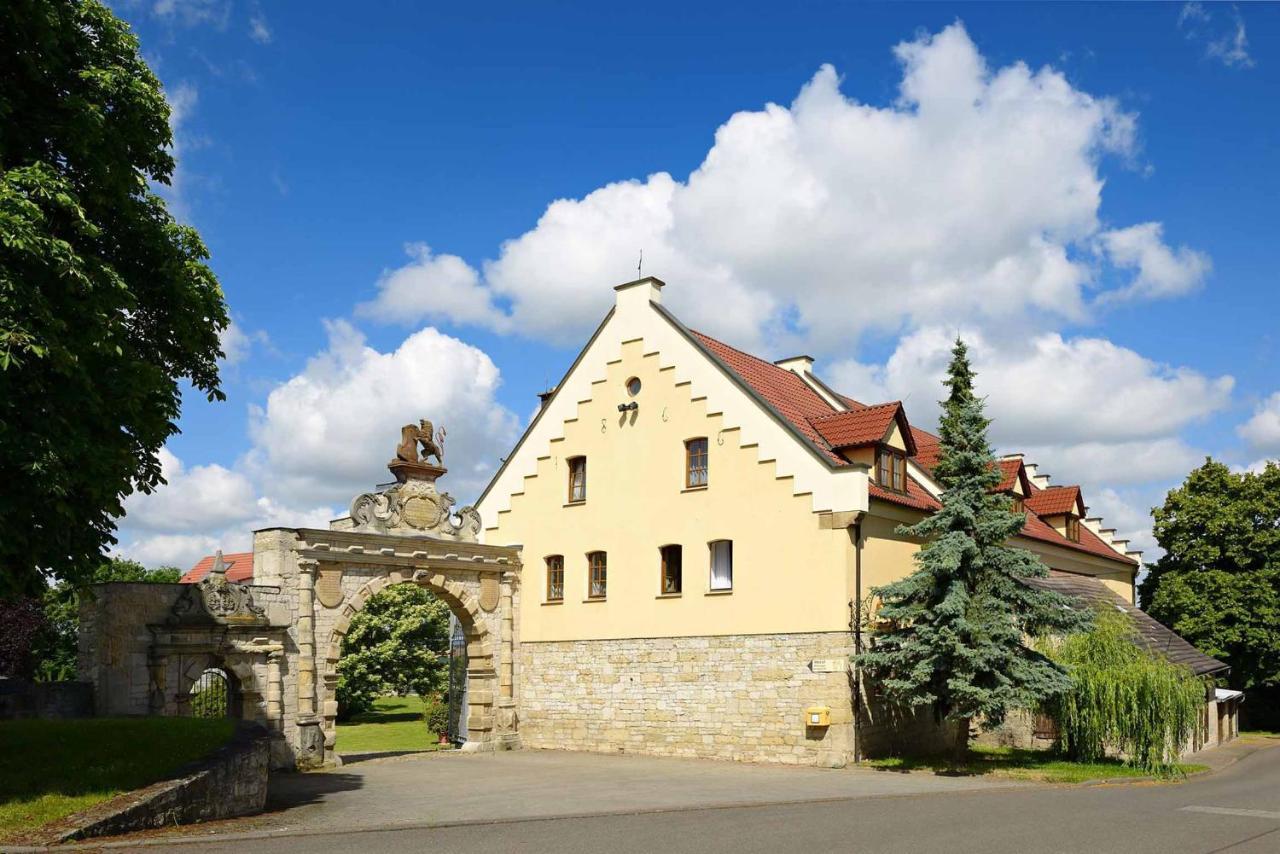 Hotel Und Restaurant Rittergut Kreipitzsch Наумбург Екстер'єр фото